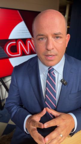 stelter thumb.jpg